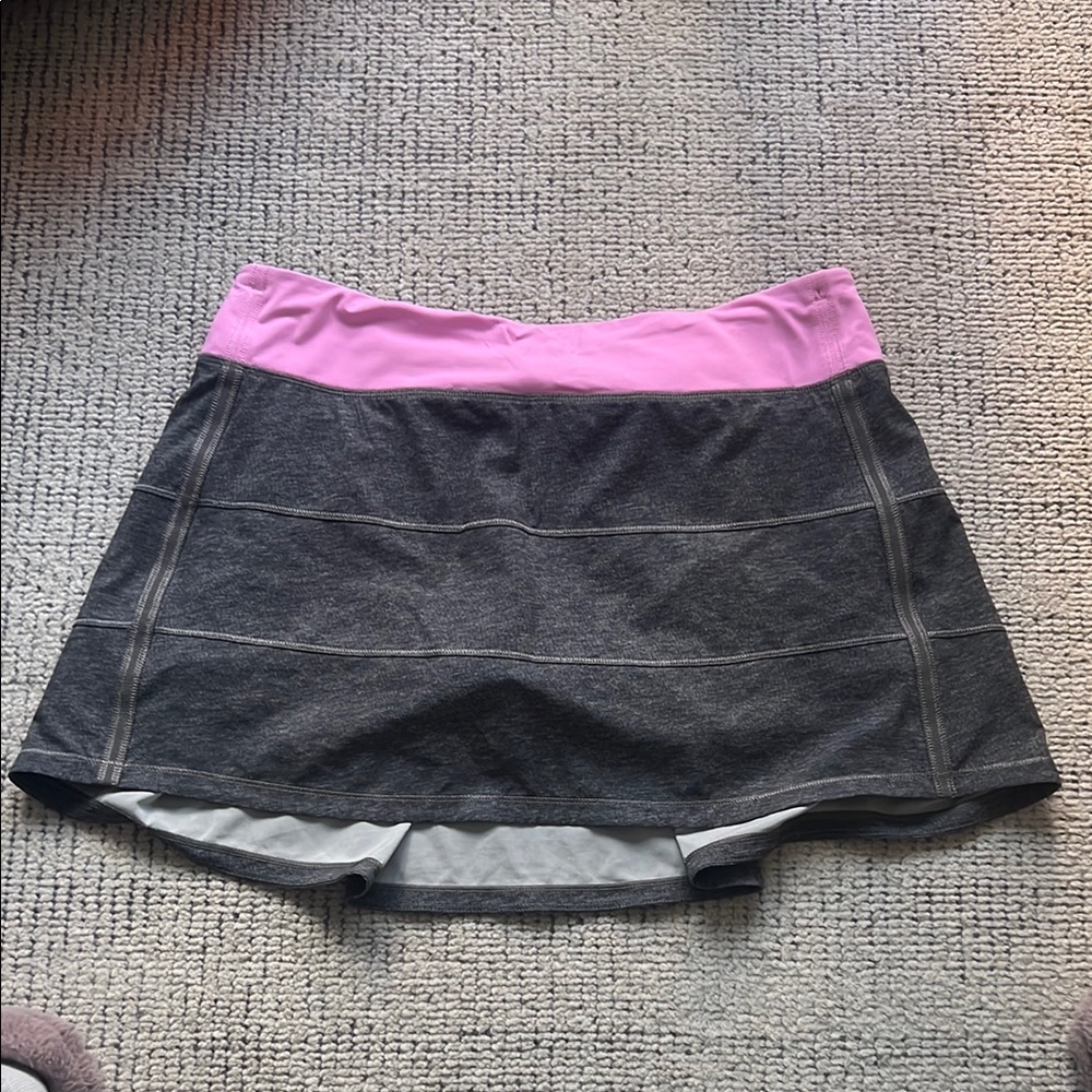 Lululemon Women’s Pink and Gray Athletic Skirt